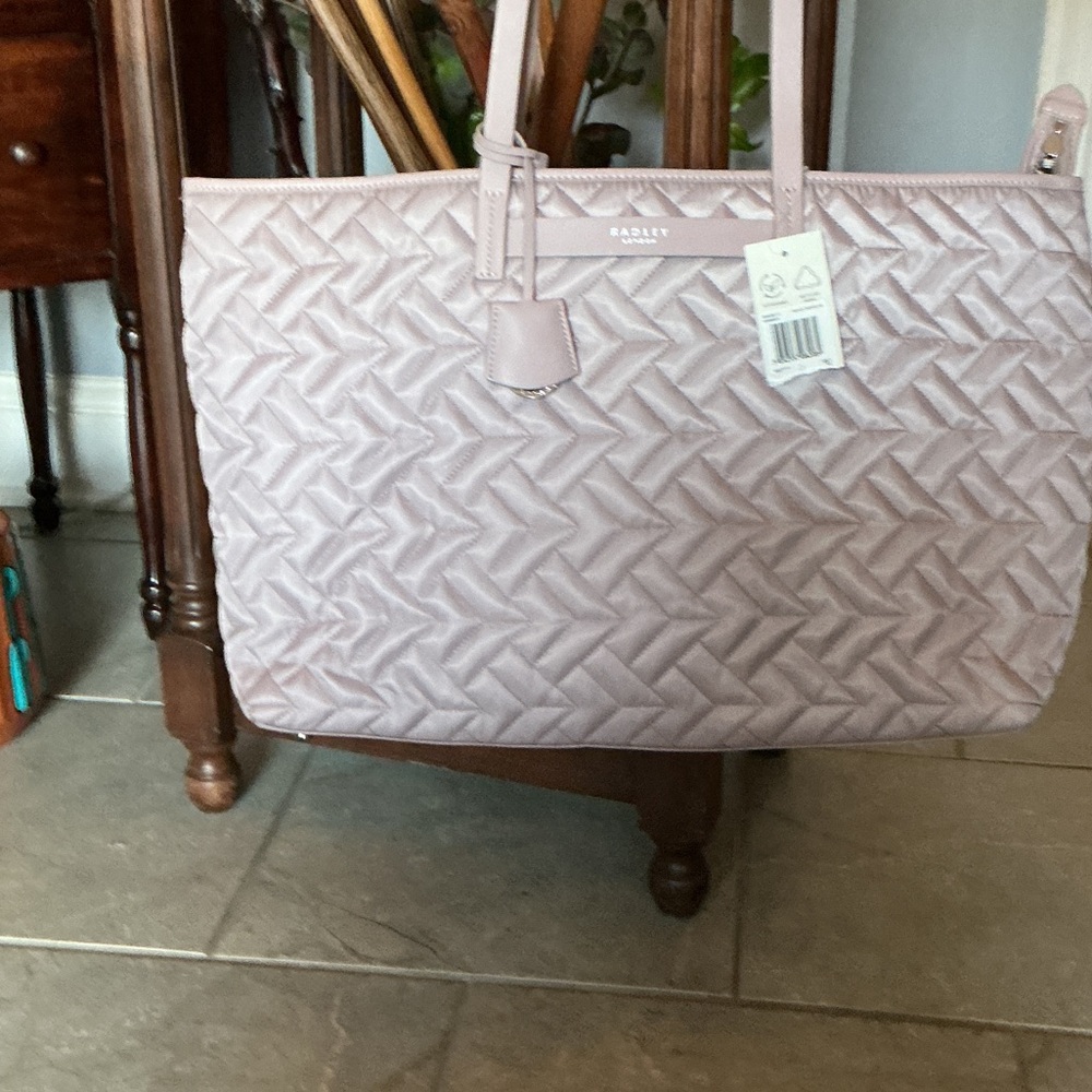 RADLEY LONDON Quilted Light Blush Tote